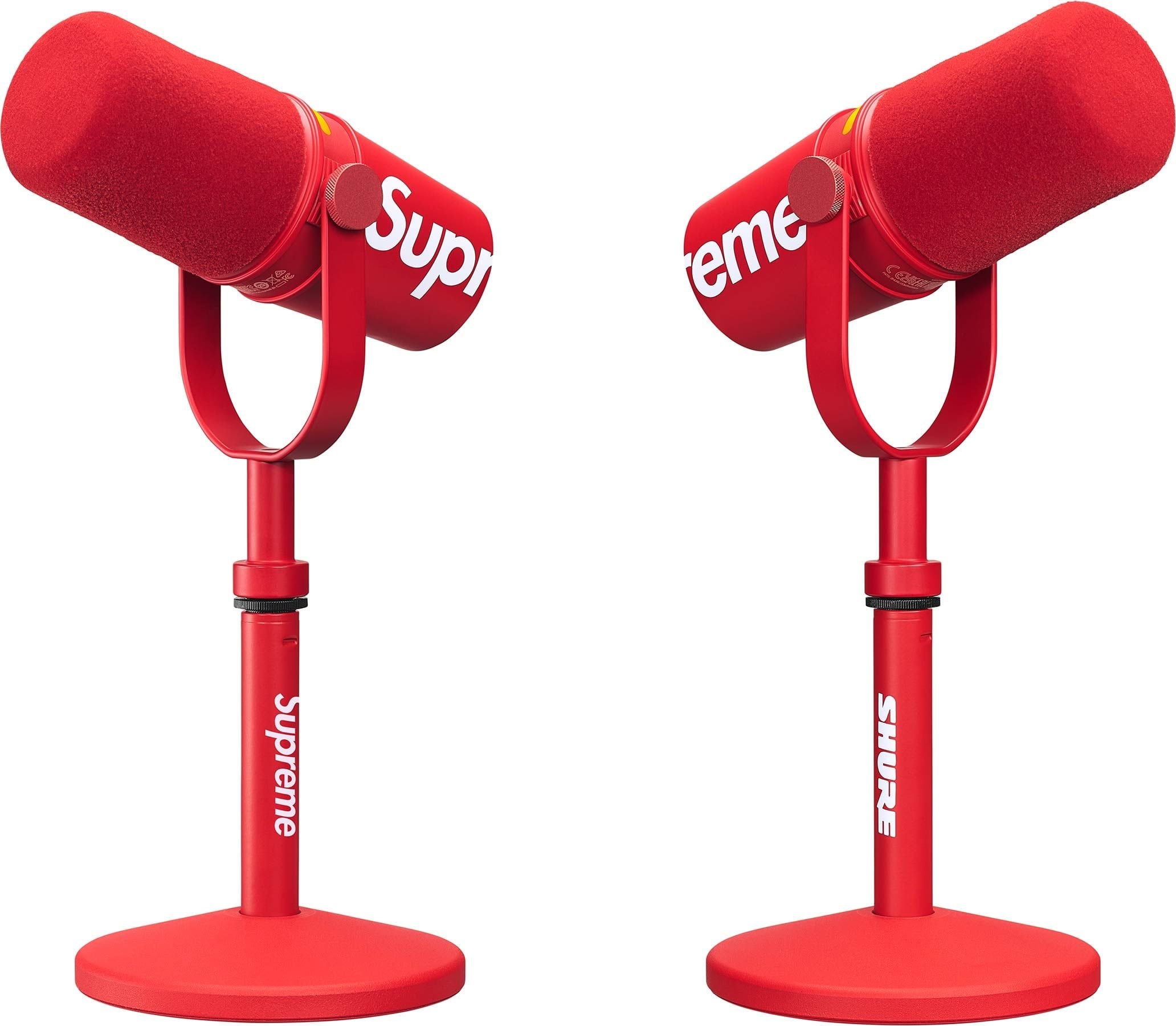 Supreme®/Shure MV7+ Microphone